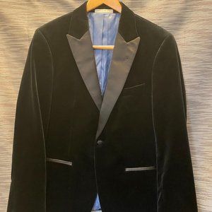Black Velvet "Strong Suit" by Redaelli
